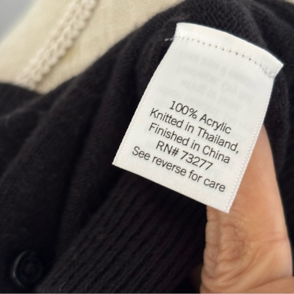 Croft & Barrow Black Cardigan Sweater - Picture 7 of 7